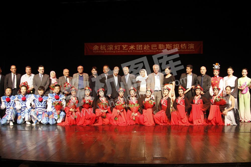 余杭滚灯艺术团赴巴勒斯坦访演