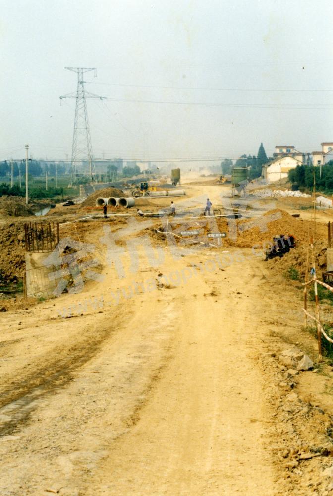 文一西路建设时照片