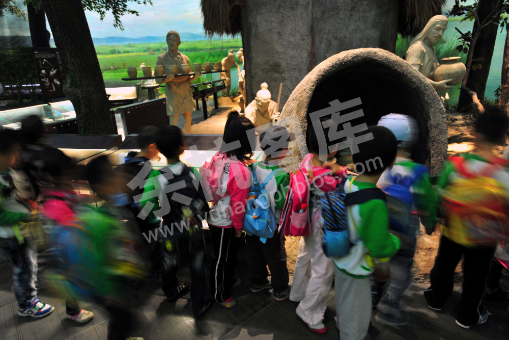 参观博物院