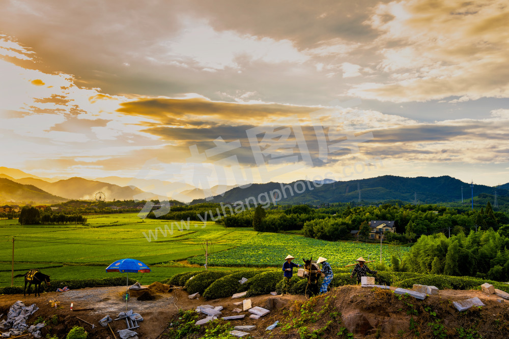 筑梦-小古城的建设者