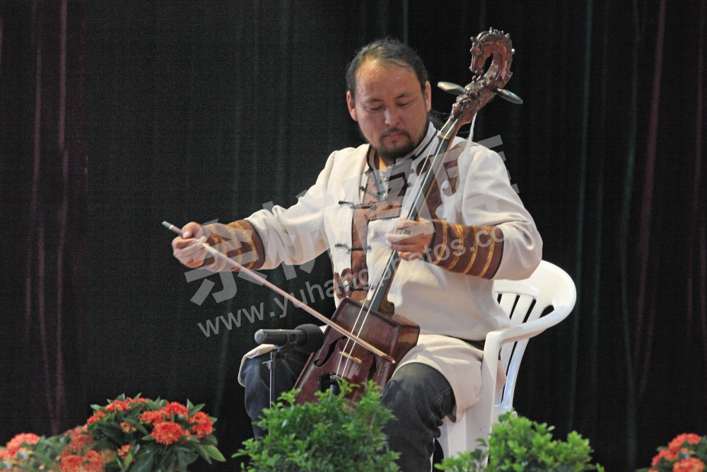 马头琴演奏“天边”