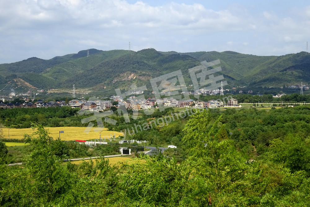 走进良渚古城遗址公园 (6)