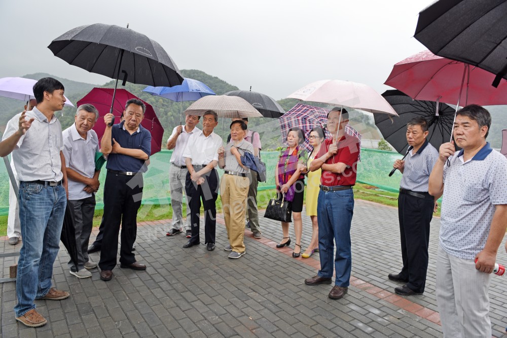 区政协之友联谊会会员考察闲林水库和千岛湖引水工程