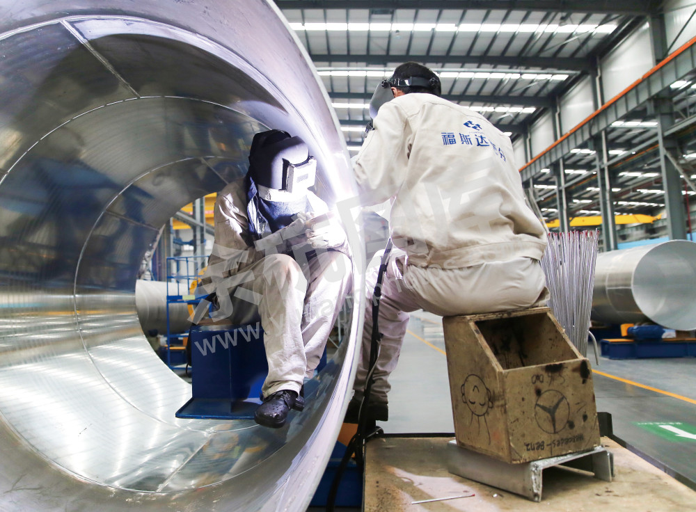 杭州福斯达深冷装备股份有限公司电焊作业 