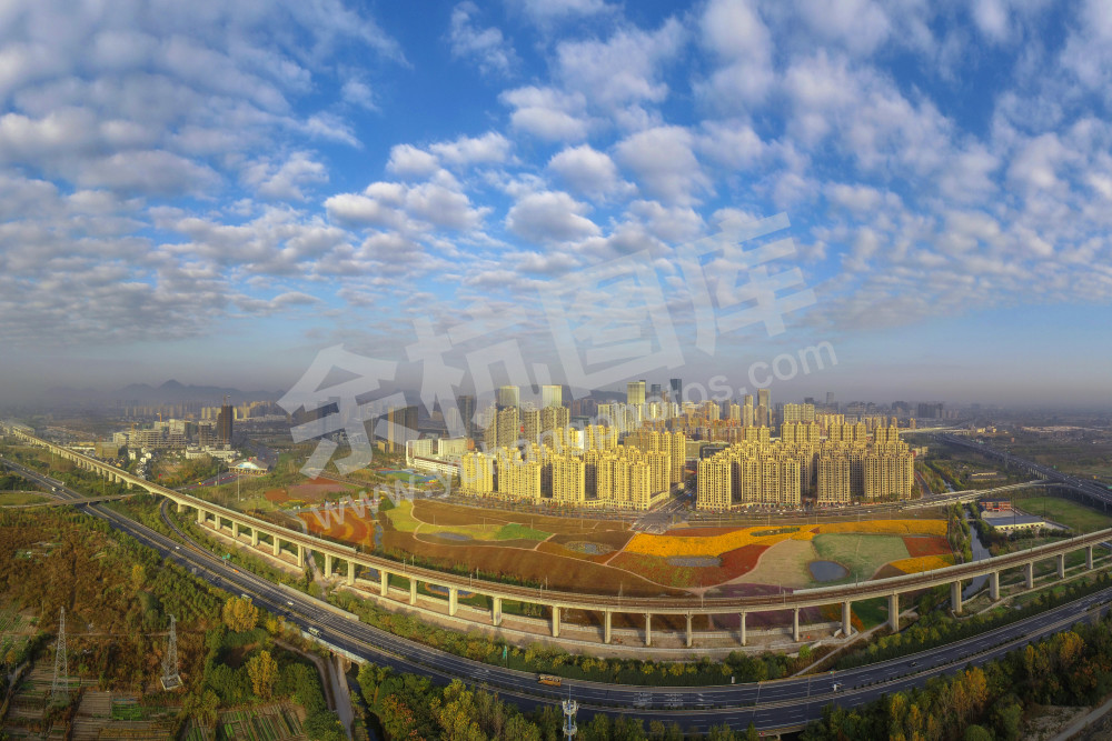 《祥云映七彩余杭》