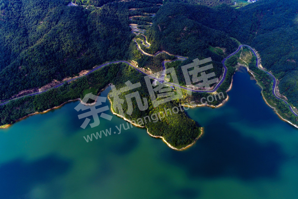 《美丽公路》漕雅线 