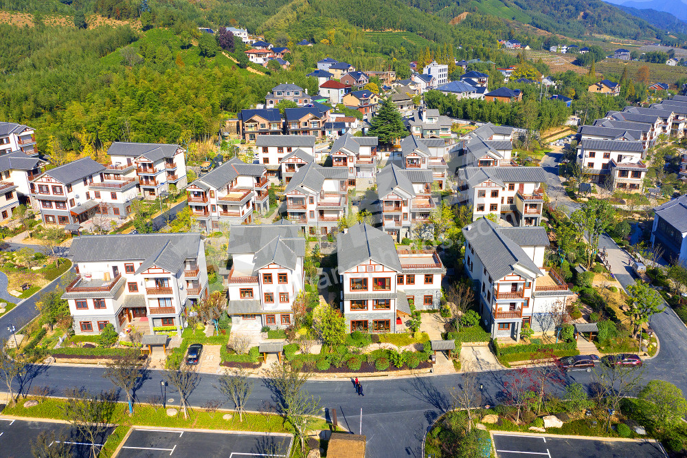 《圆安居梦让生活更美好》 