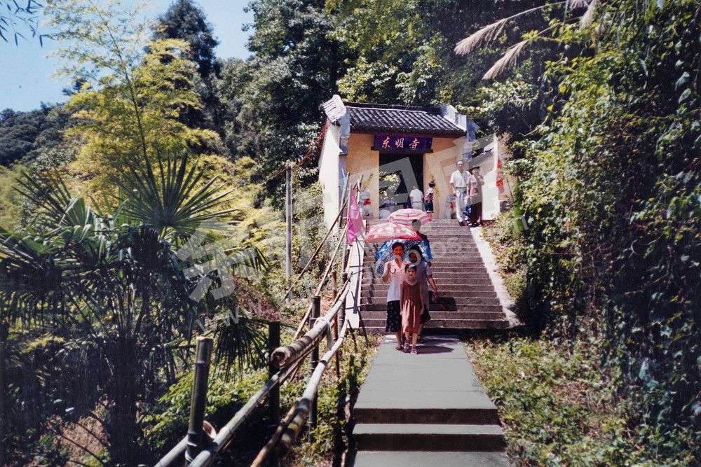 山门