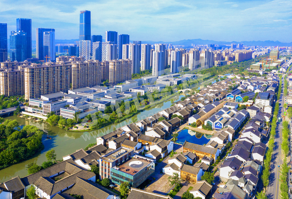 《梦想在此启航》