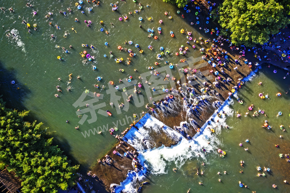 人欢水美北苕溪