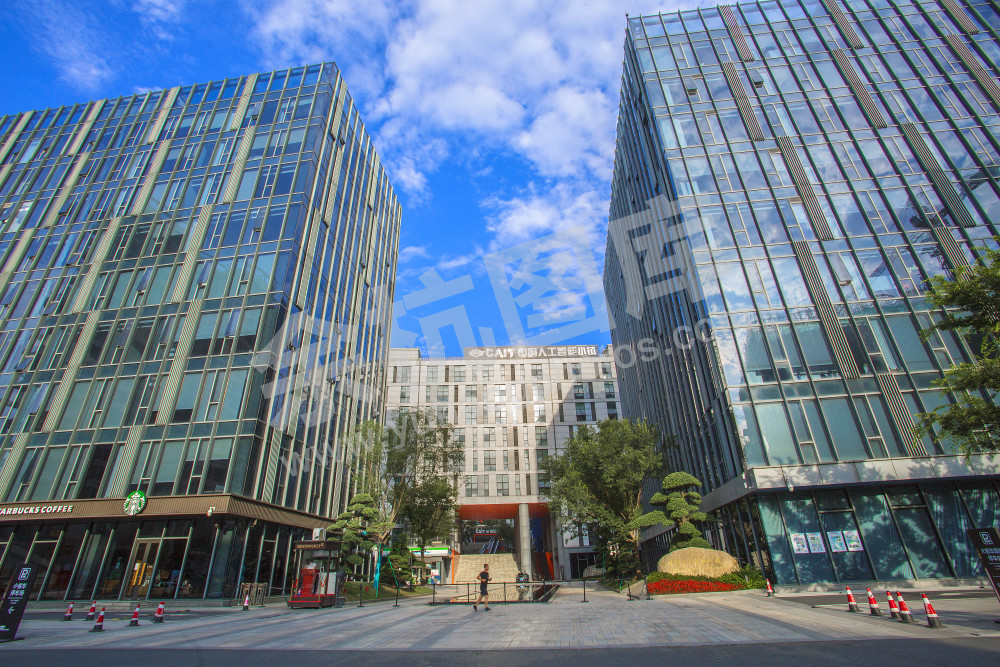 《光彩夺目的人工智能小镇》