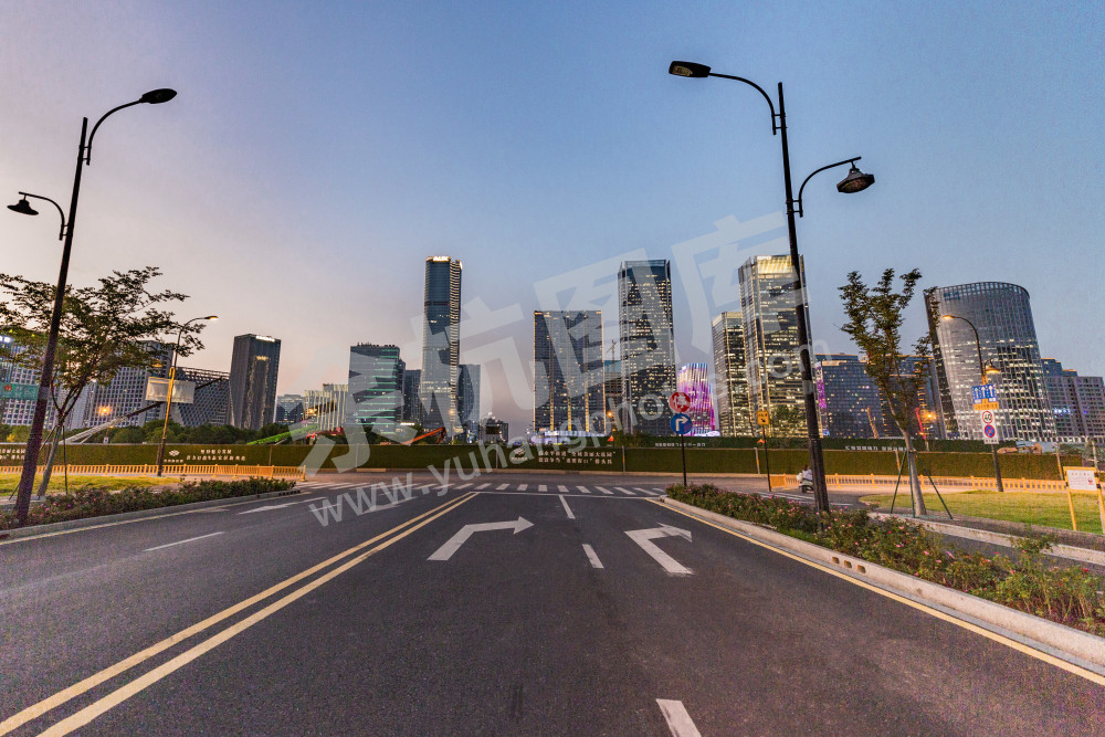 《未来璀璨夜》