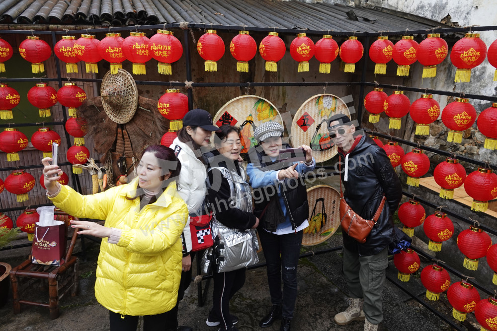 山沟沟里过大年