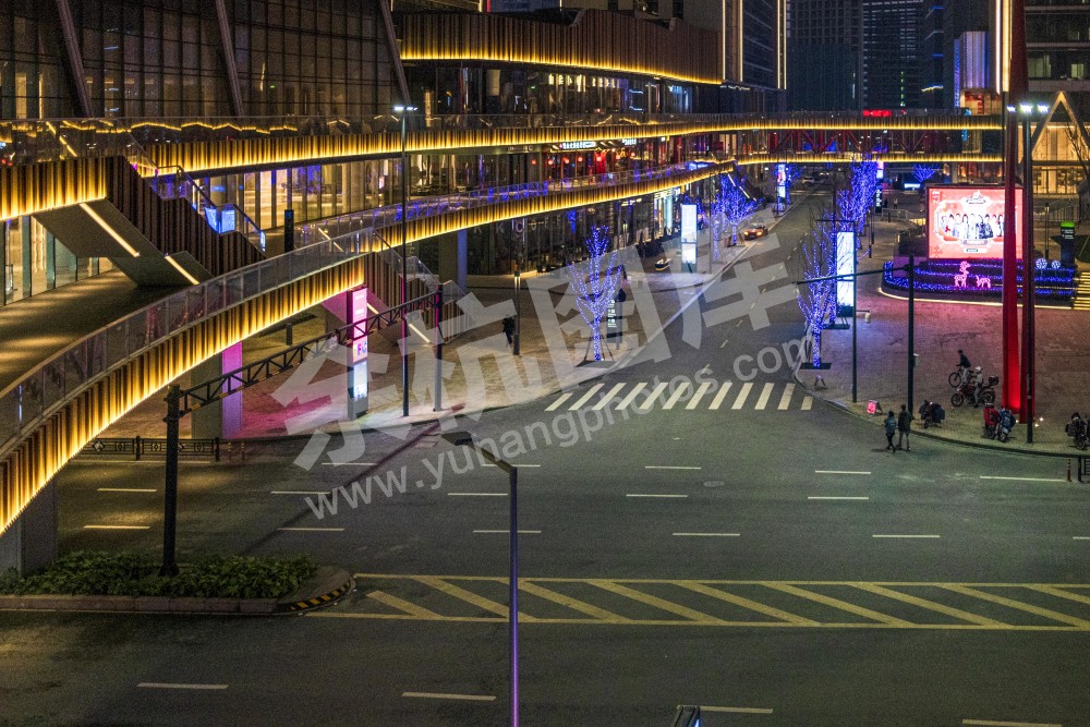 欧美金融城灯光秀