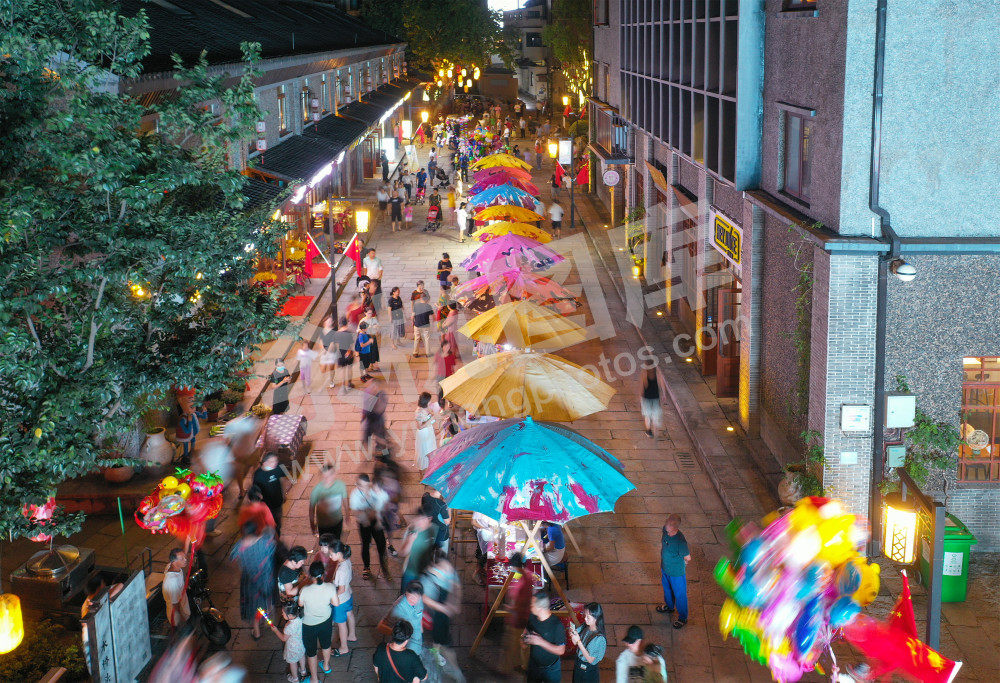 《瓶窑老街新貌》