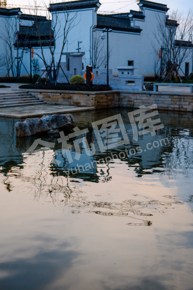 《闲居林下&mdash;老街新景》