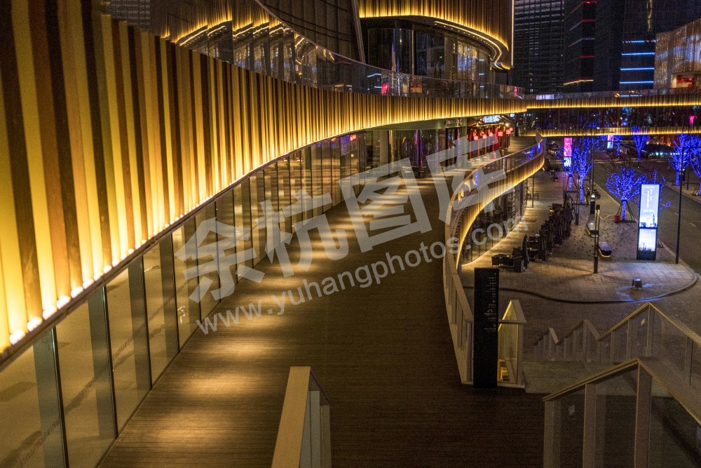 欧美金融城灯光秀