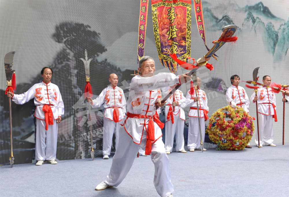 《传文脉 迎亚运》