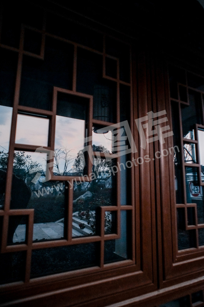 《闲居林下&mdash;老街新景》