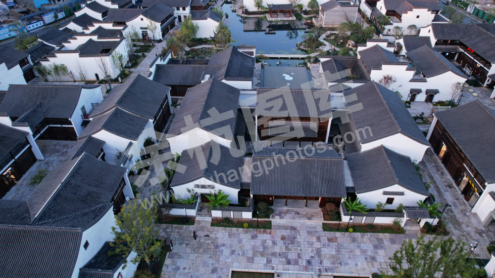 《闲林老街的蜕变》