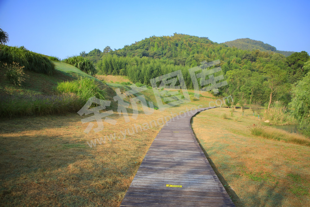 《瑶山遗址公园》