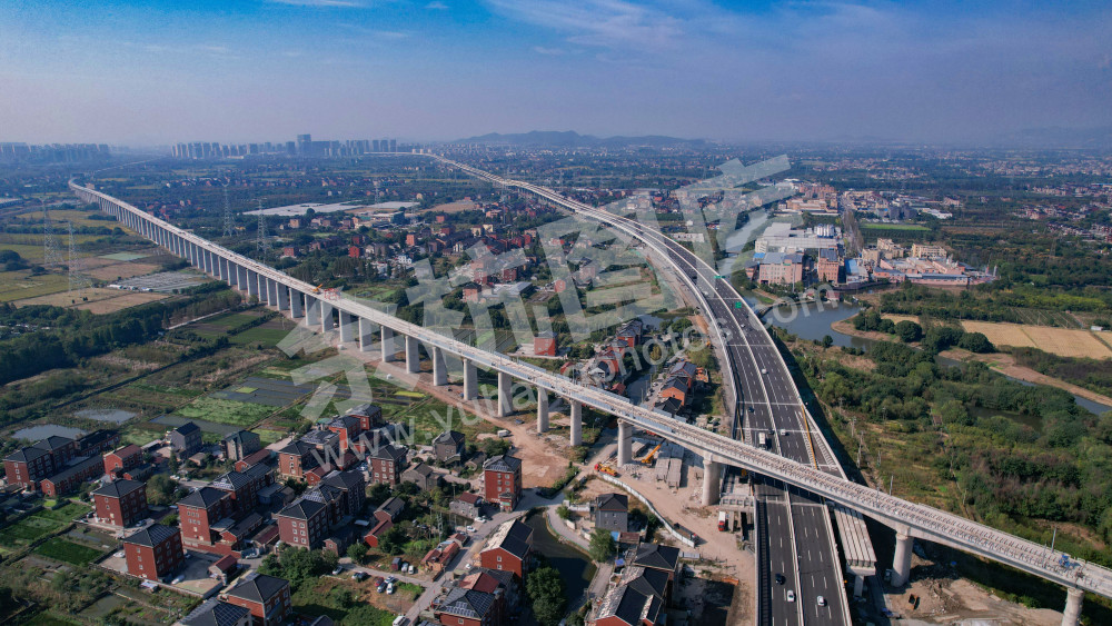 《运溪高架余杭段》