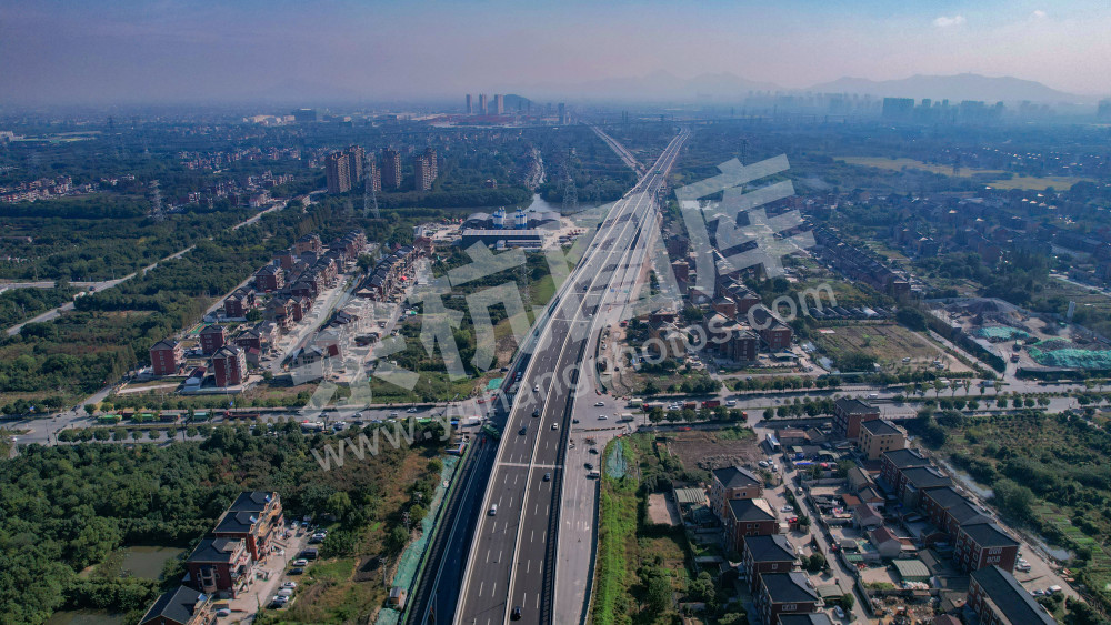 《运溪高架余杭段》