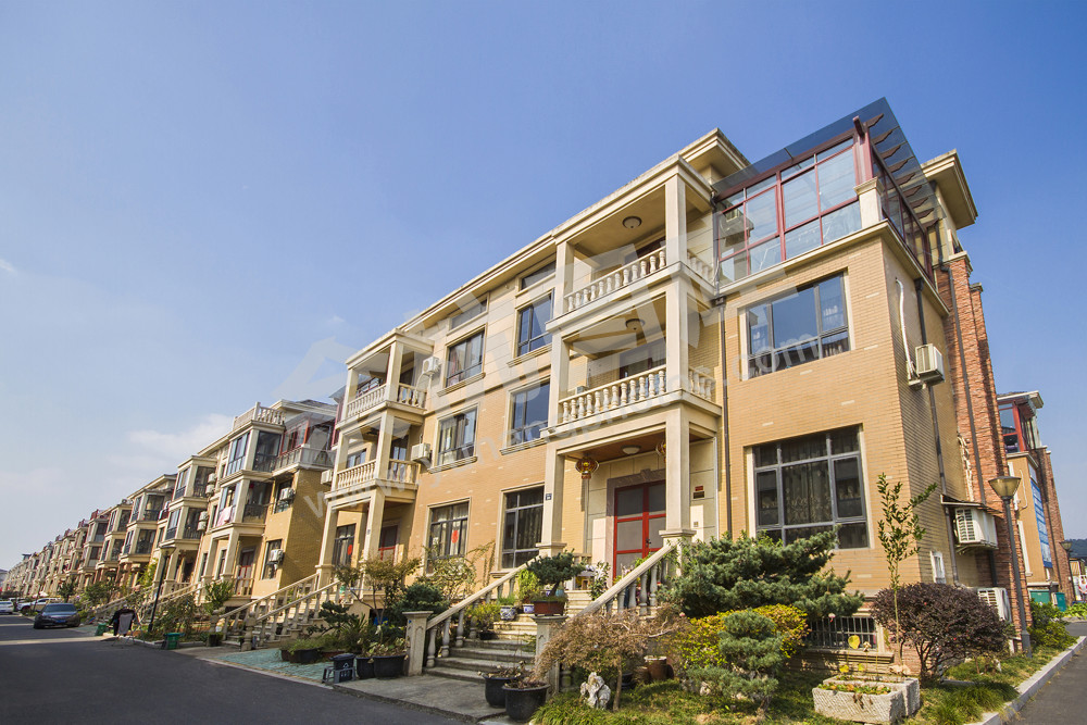 《安置点似花园洋房4》