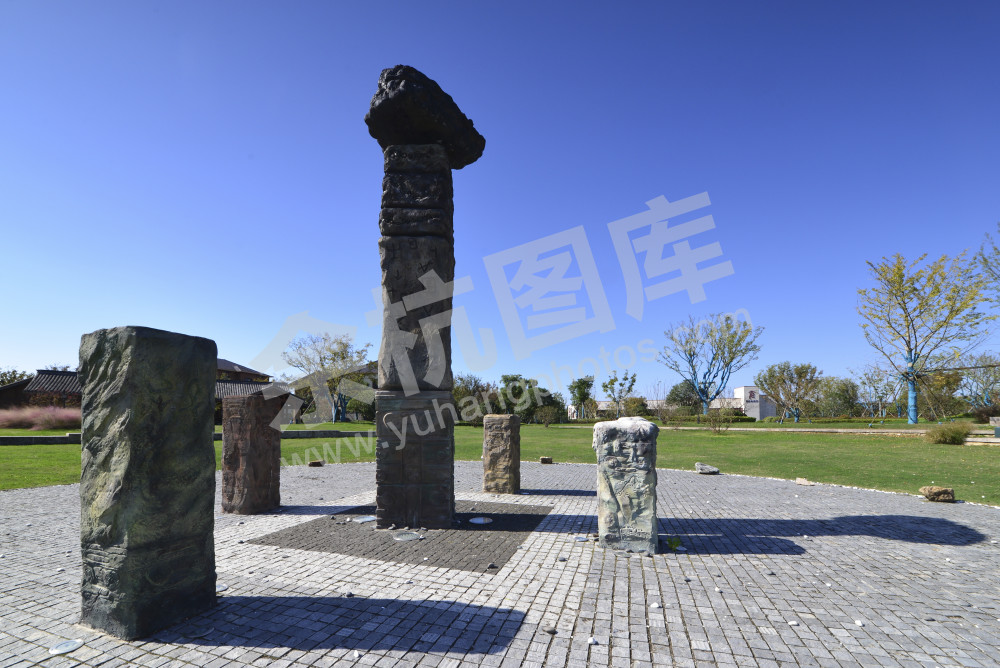 良渚艺术走廊《文明曙光》雕塑园
