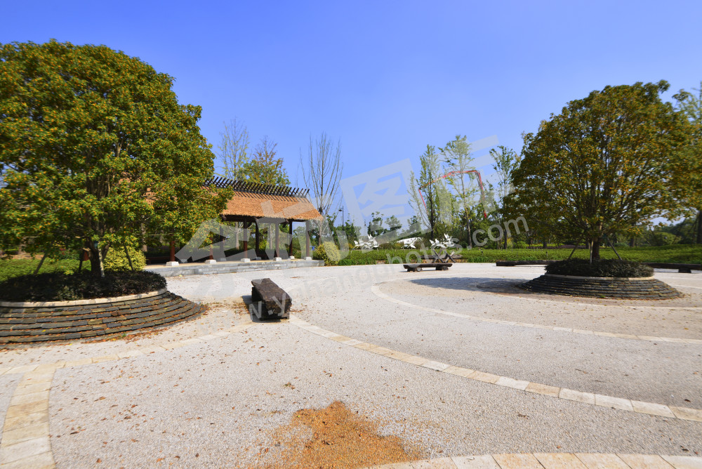 良渚艺术走廊《文明曙光》雕塑园