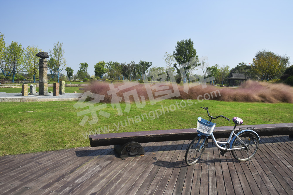 良渚艺术走廊《文明曙光》雕塑园