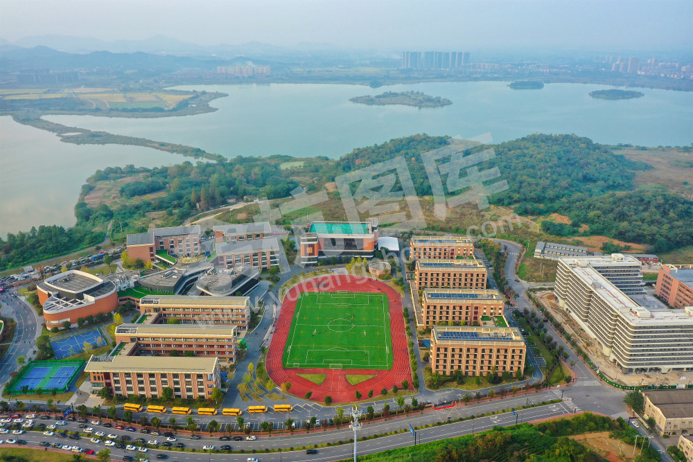 《中国人民大学附属杭州学校》