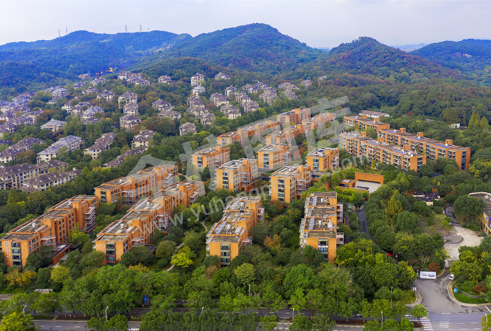 《人文和谐新型未来社区的建设典范》