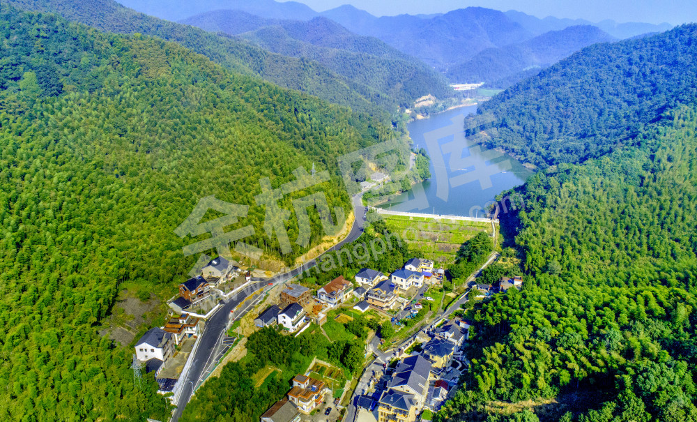 高高山上有水库