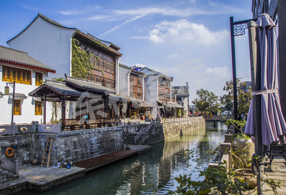 老街小港沿新貌