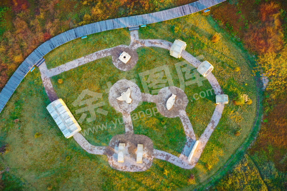 《良渚古城遗址公园》