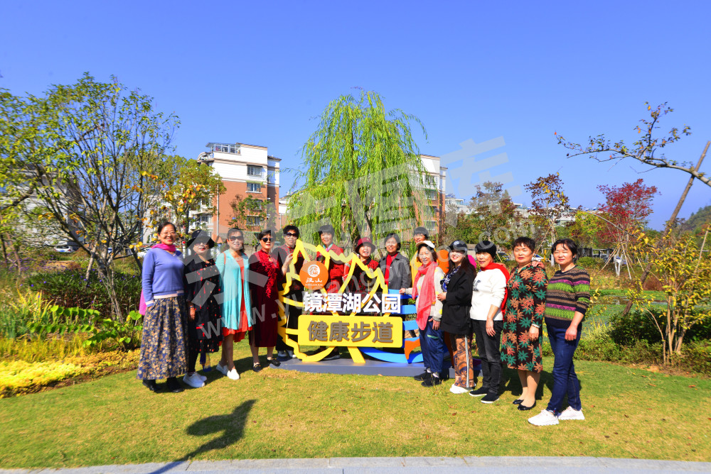 镜潭湖湿地公园