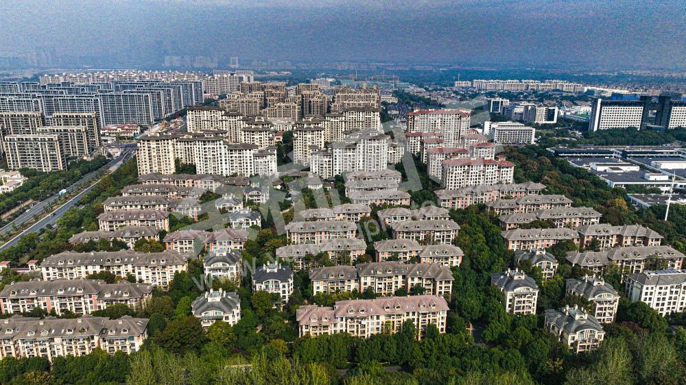 《翡翠城南区》