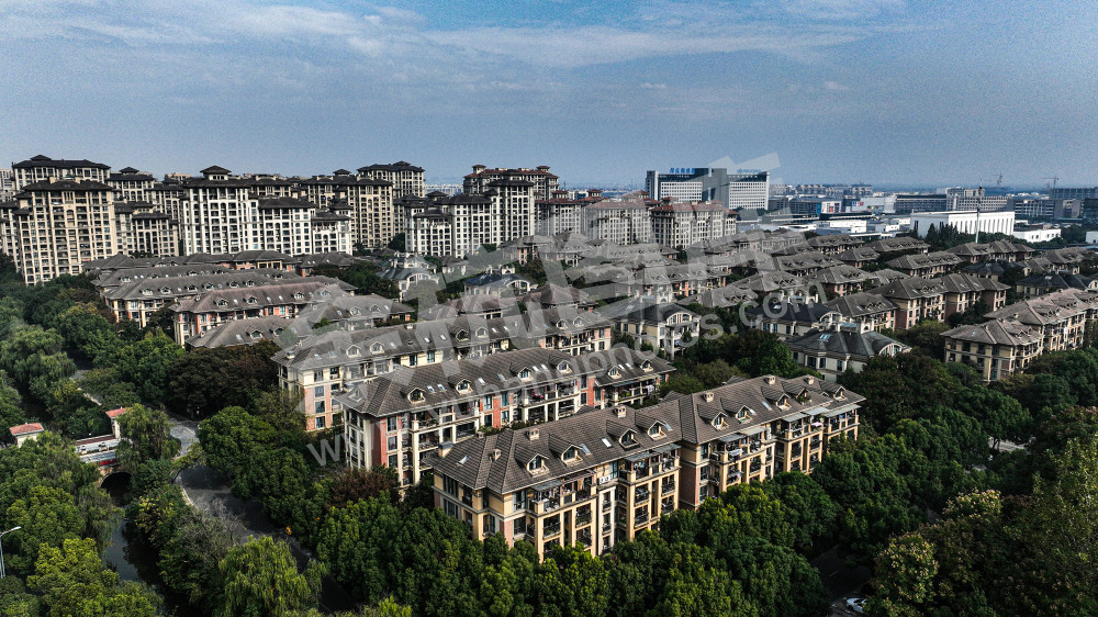 《翡翠城南区》