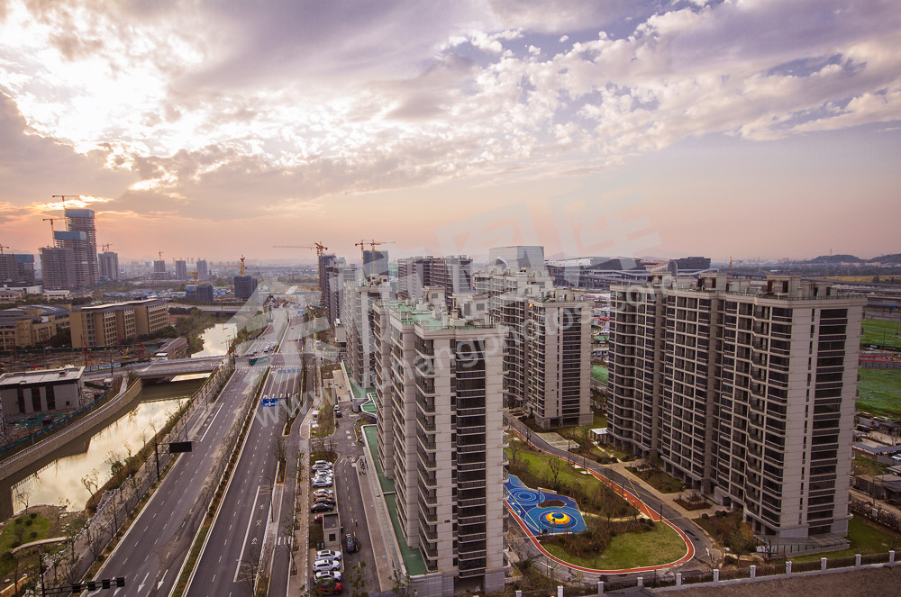 《霞映仓云美寓》