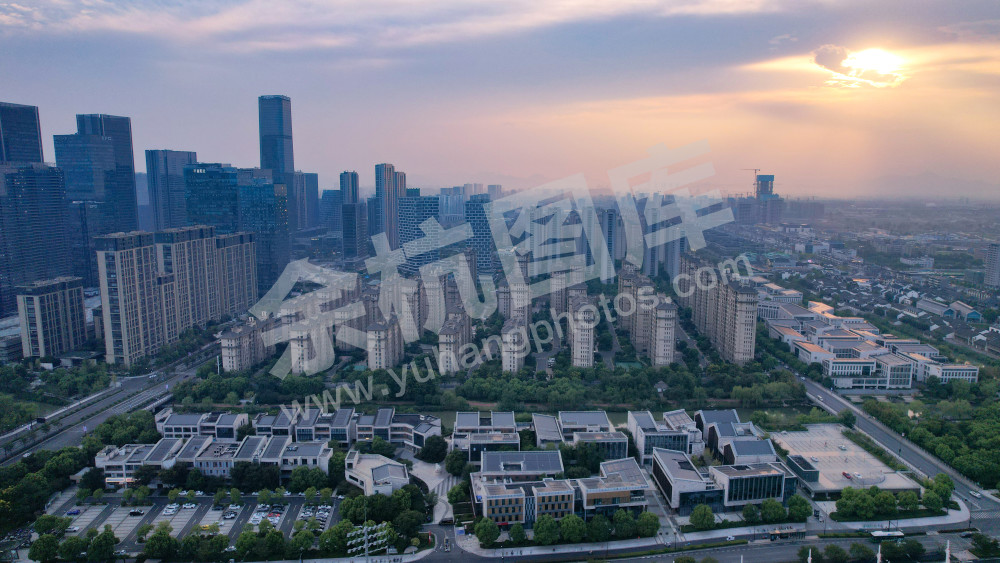 《富美向未来》