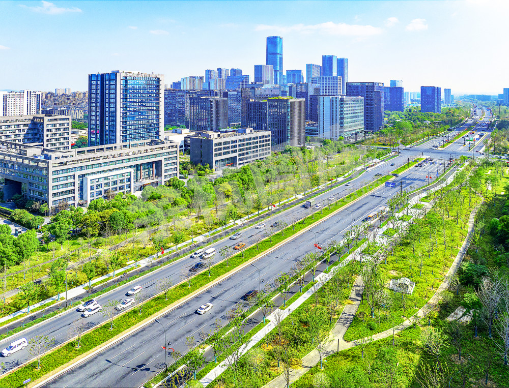 《畅通交通直抵民心 》