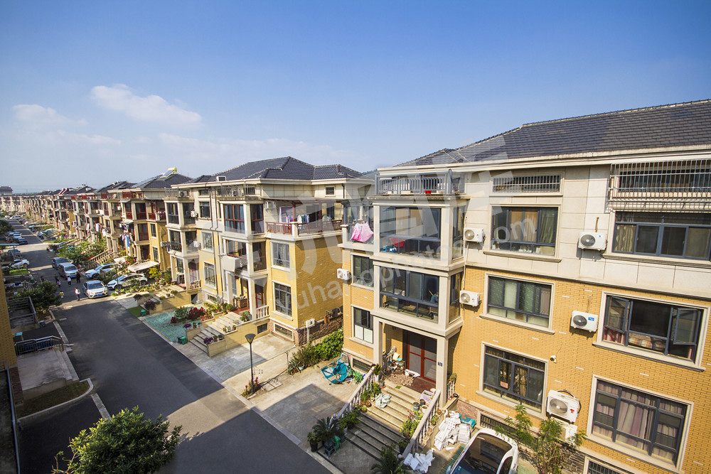 《安置点似花园洋房3》