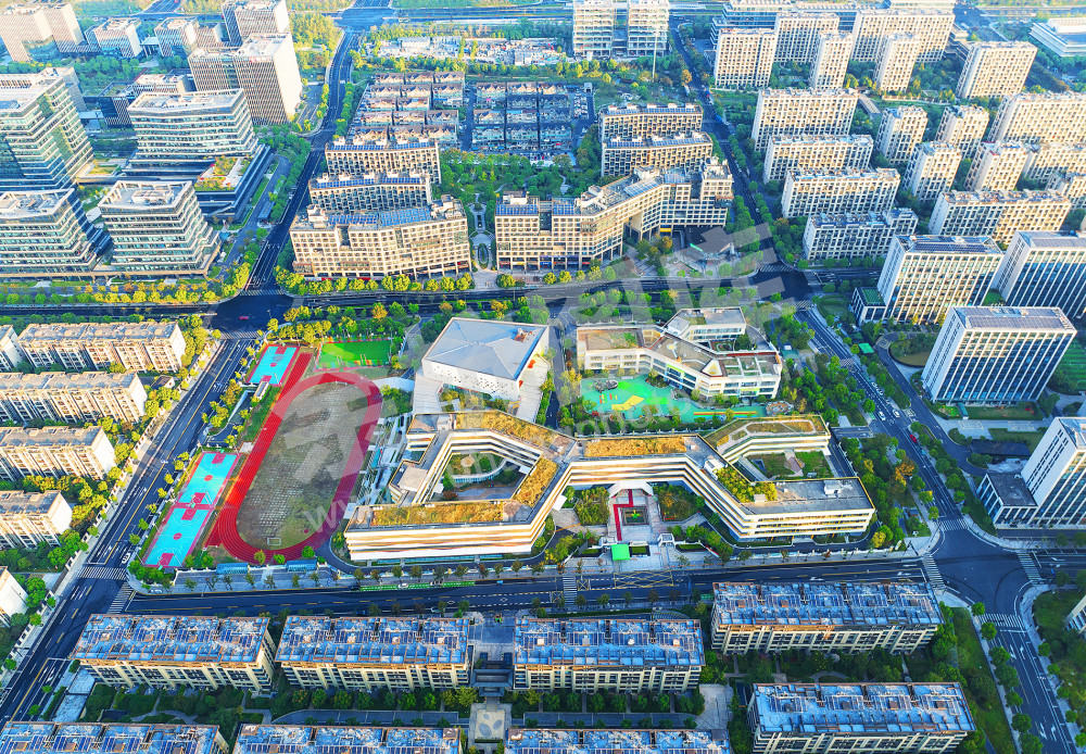 《幸福安居 教育配套 》