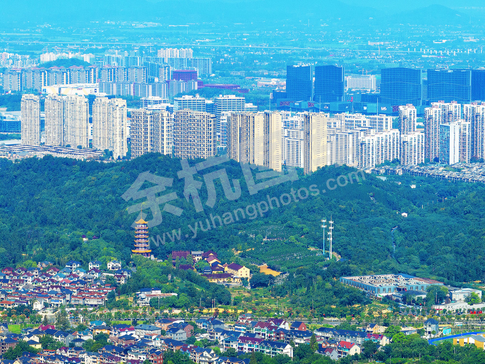 《城市乡村处处新景象》