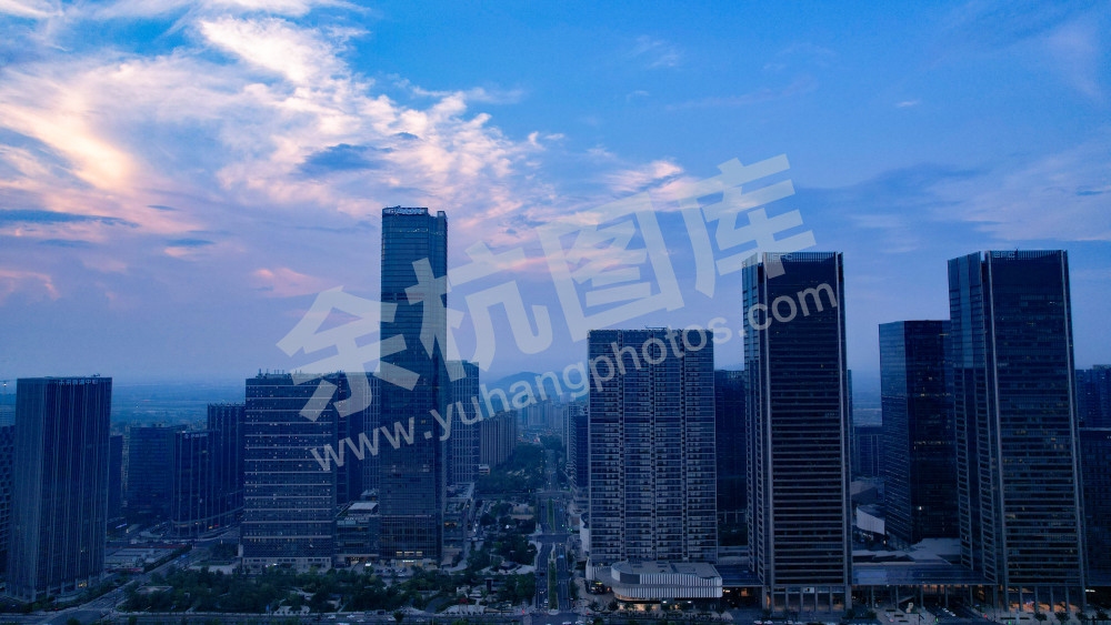 《富美向未来》