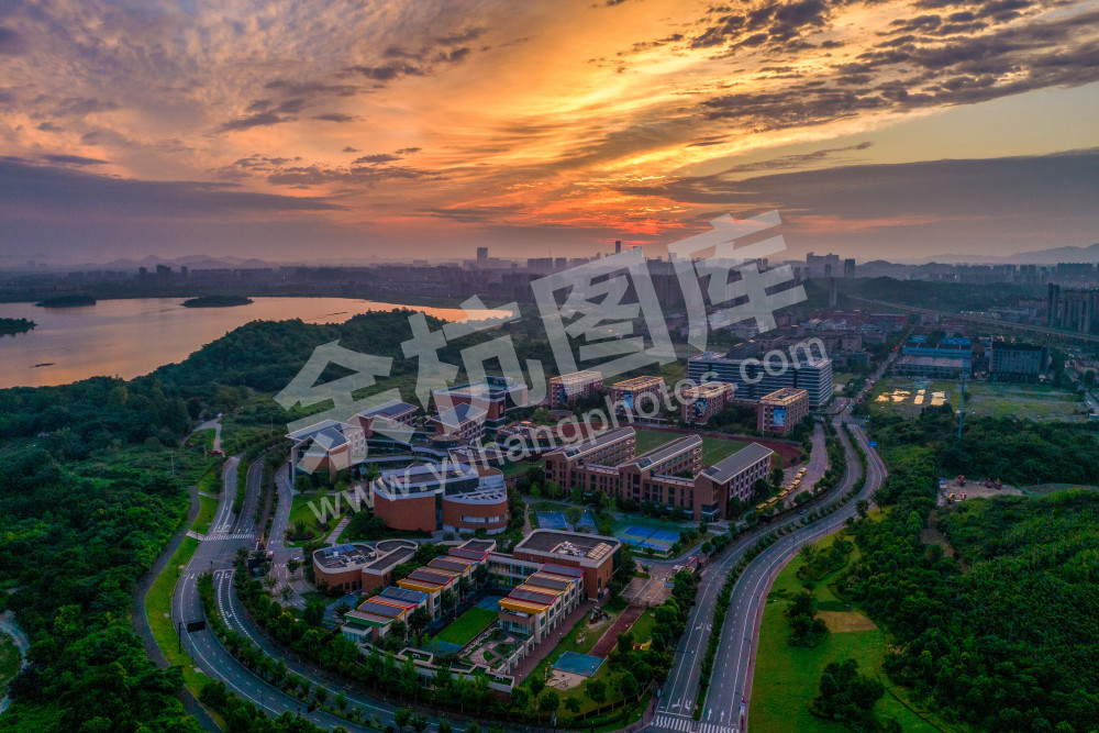 晨曦&mdash;&mdash;中泰工业开发区