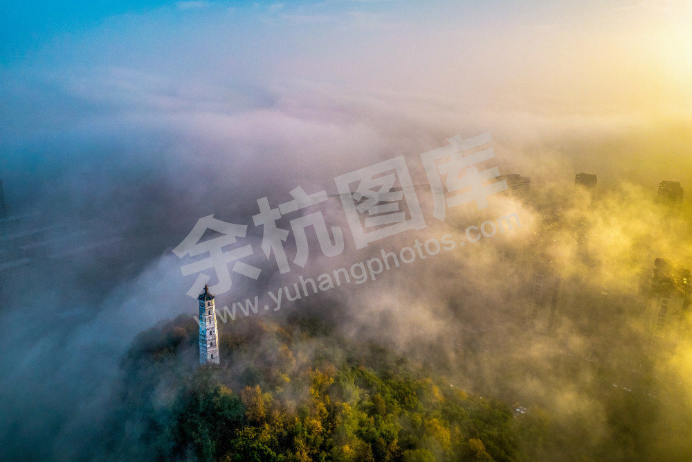 塔山晨雾