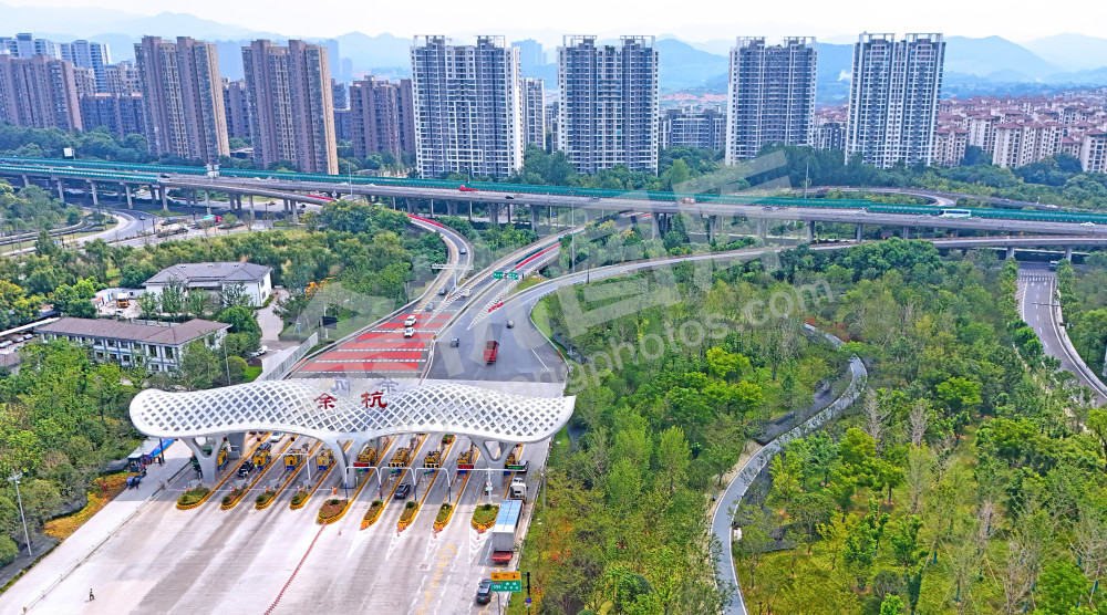 杭端高速余杭入城口