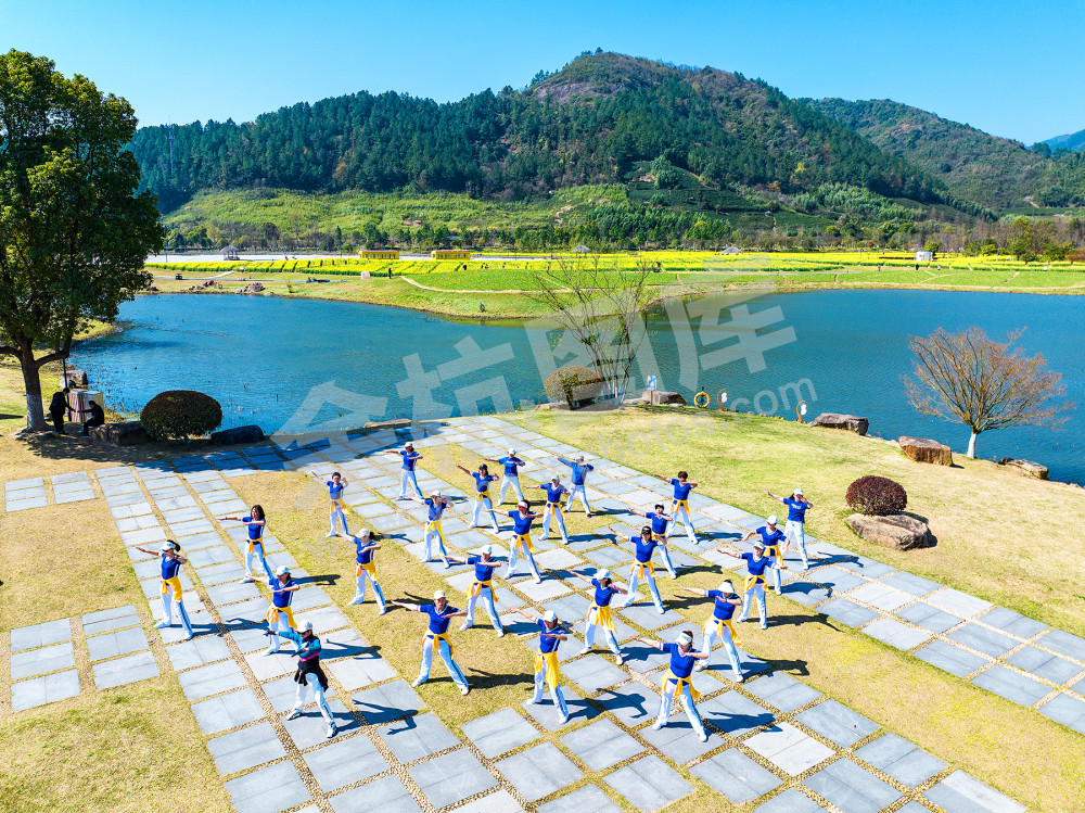 《迎亚运做运动达人》